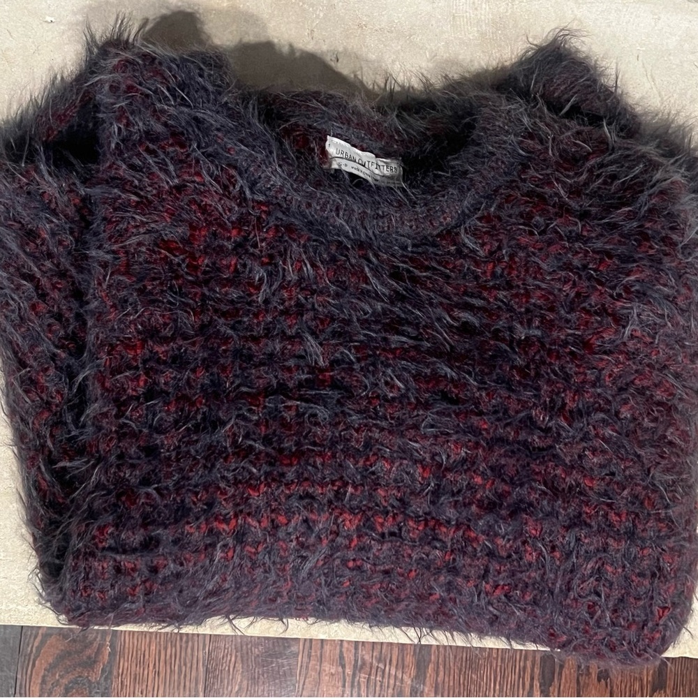 Urban Outfitters Women's Grey and Burgundy Sweater Small/Petite - Picture 2 of 9